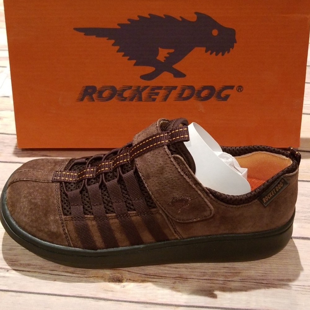 Like new,in box rocket dogs!